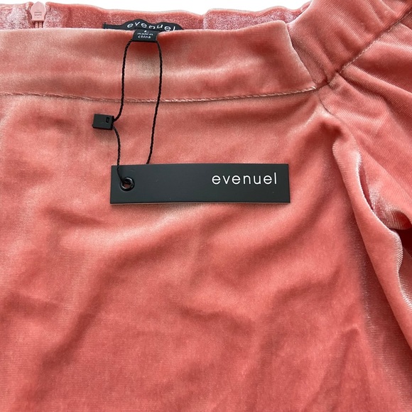 Evenuel Peach Velvet Velour Off Shoulder Crop Top - Size Large - Picture 3 of 11